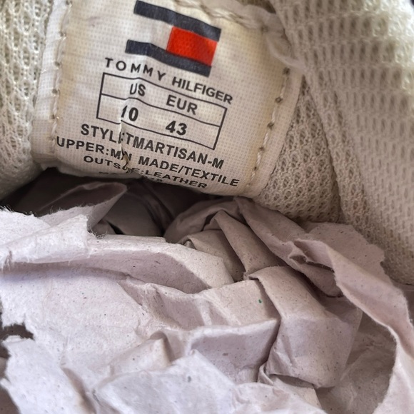 Tommy Hilfiger shoes size 10!!!! - Picture 7 of 7